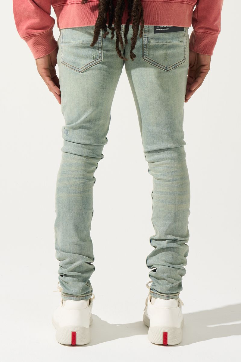 AURA Jeans