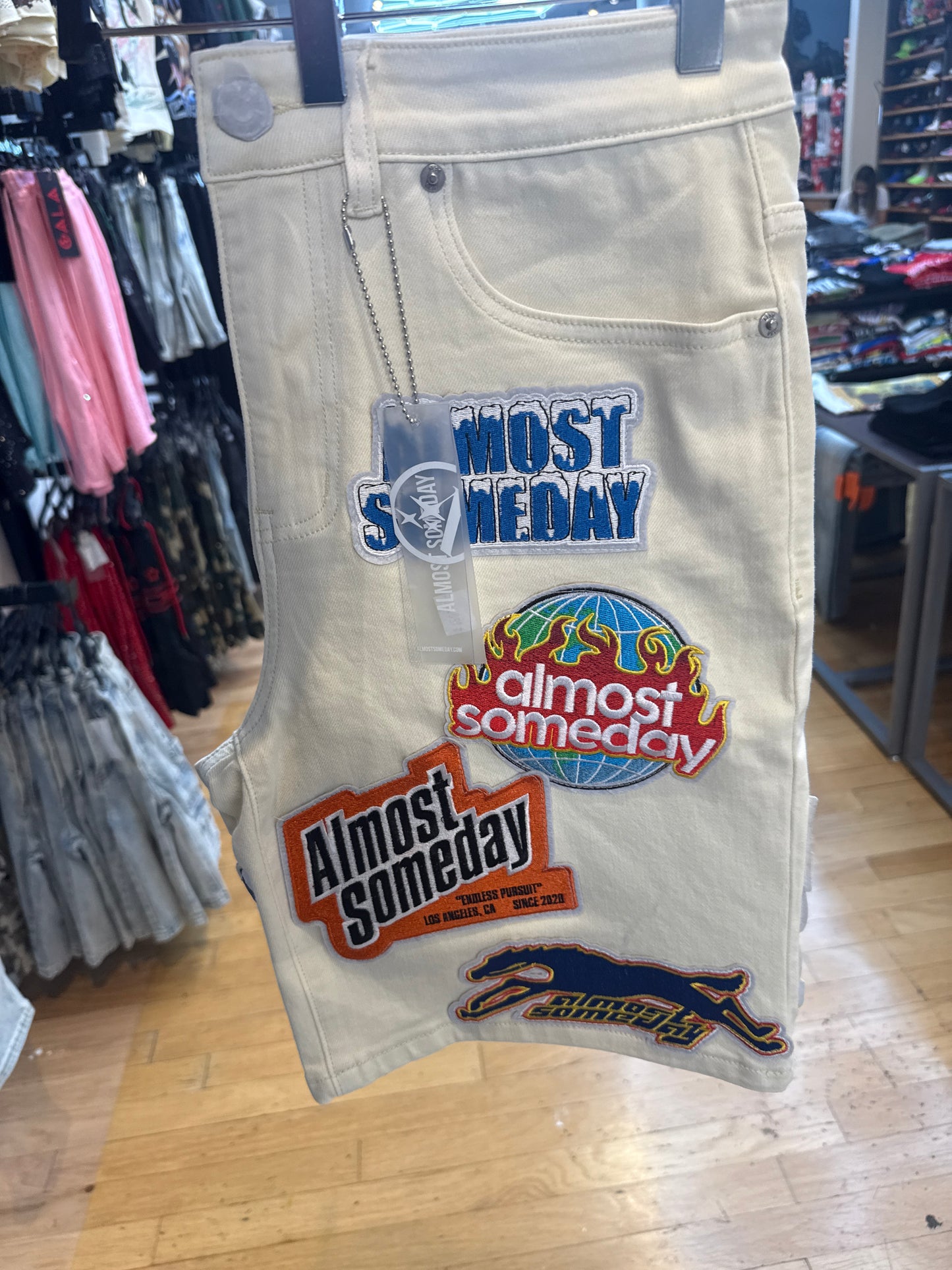Hendrix Jorts
