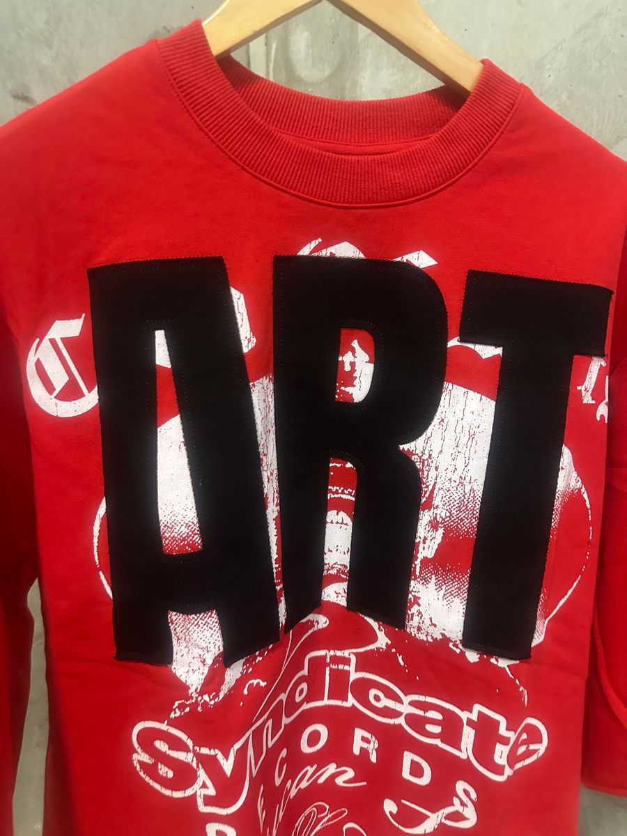 "ART" CROP TEE - RED