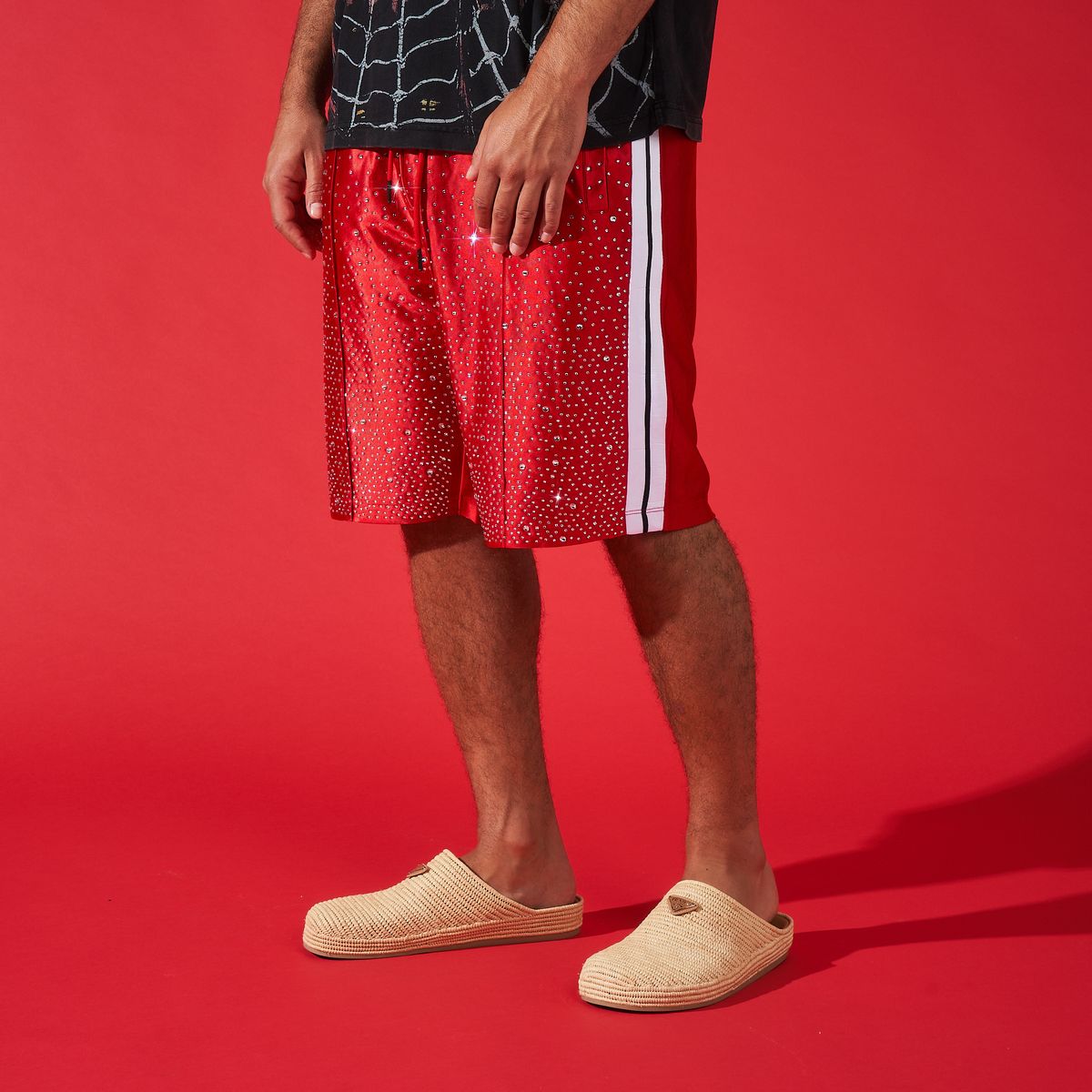 DUAA-FLOURISH'' RED STONE TRACK SHORT