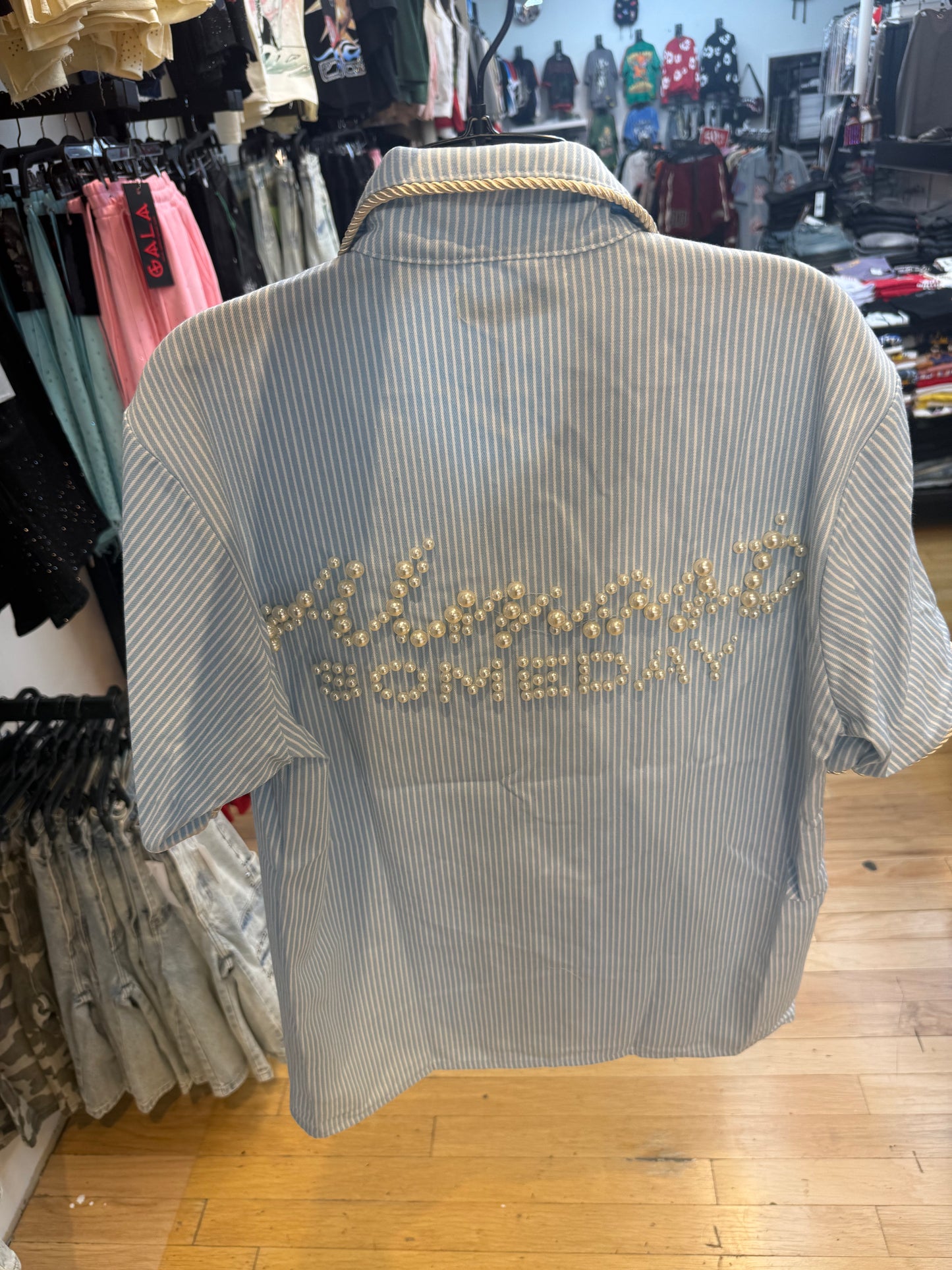 Belfort Button Up
