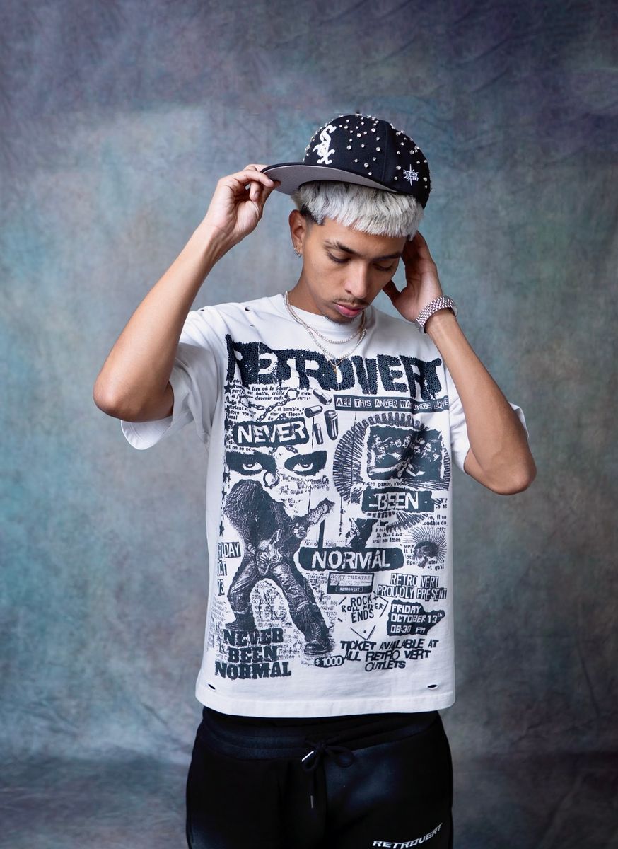 RHINESTONE NEVER BEEN NORMAL T-SHIRT