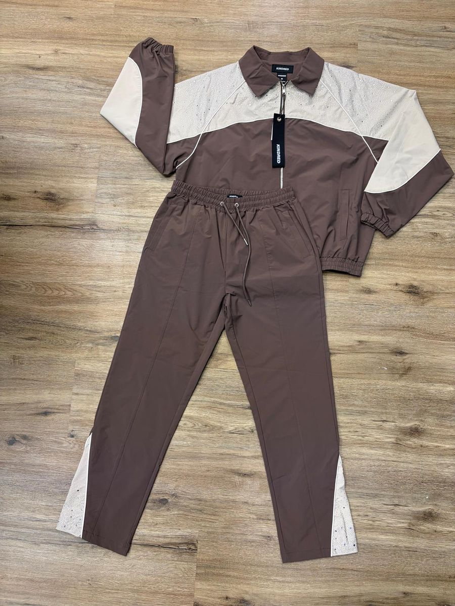 TRACK SUIT WITH RHINESTONE