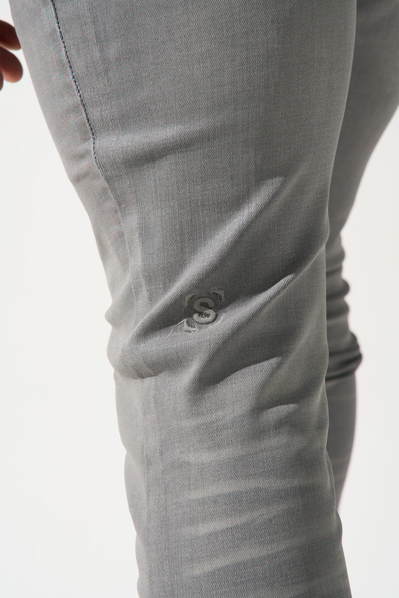 BELUGA Grey Jeans