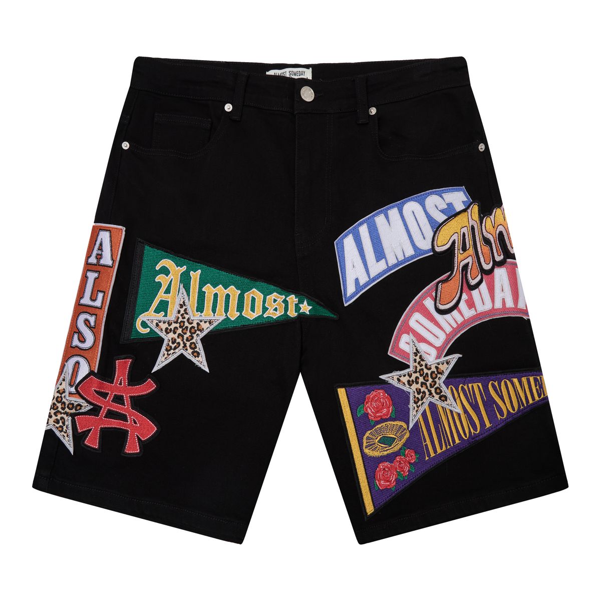PENNANT DENIM SHORTS