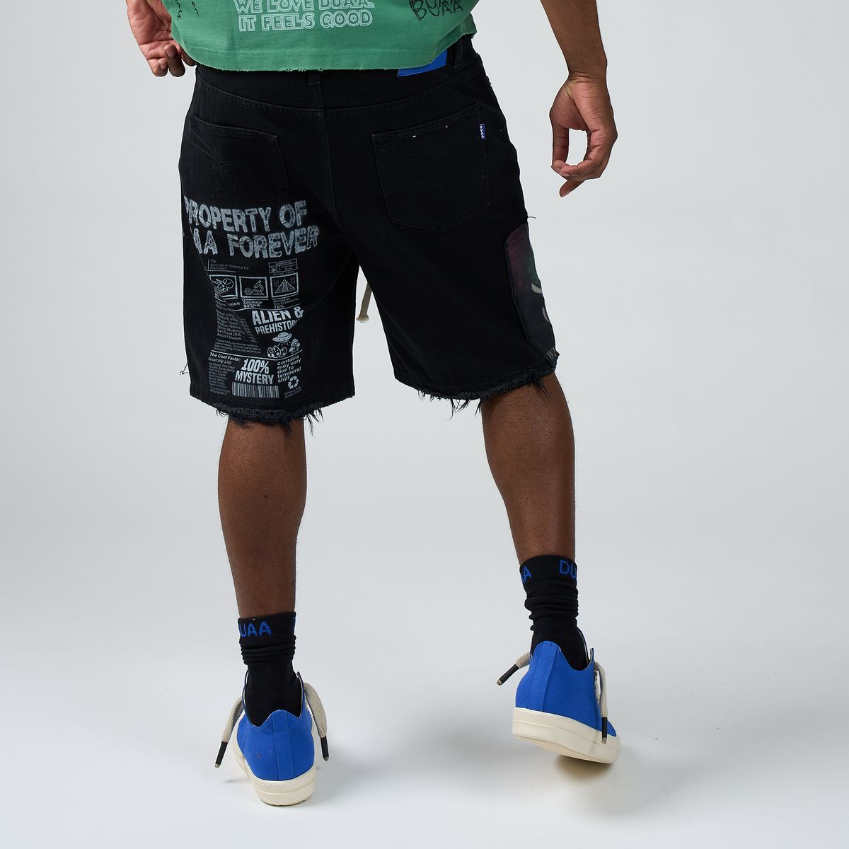 UFO BLACK SHORT