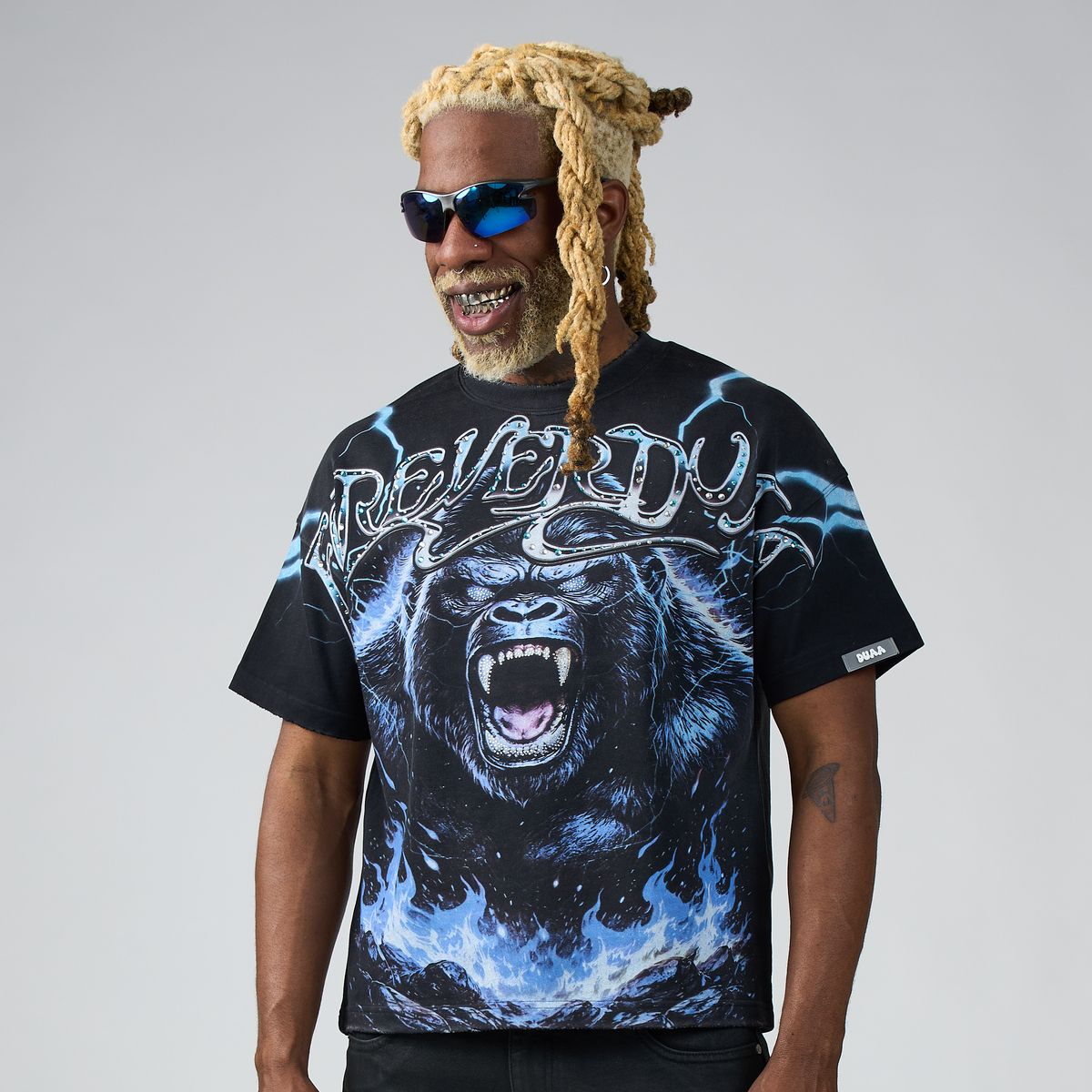 ELECTRIC TEE