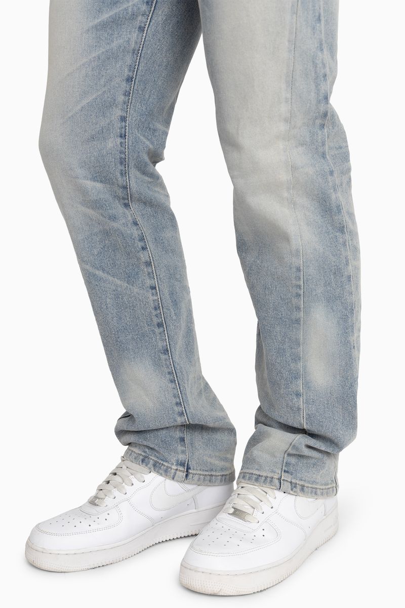 ESSENTIAL VINTAGE WASHED JEANS