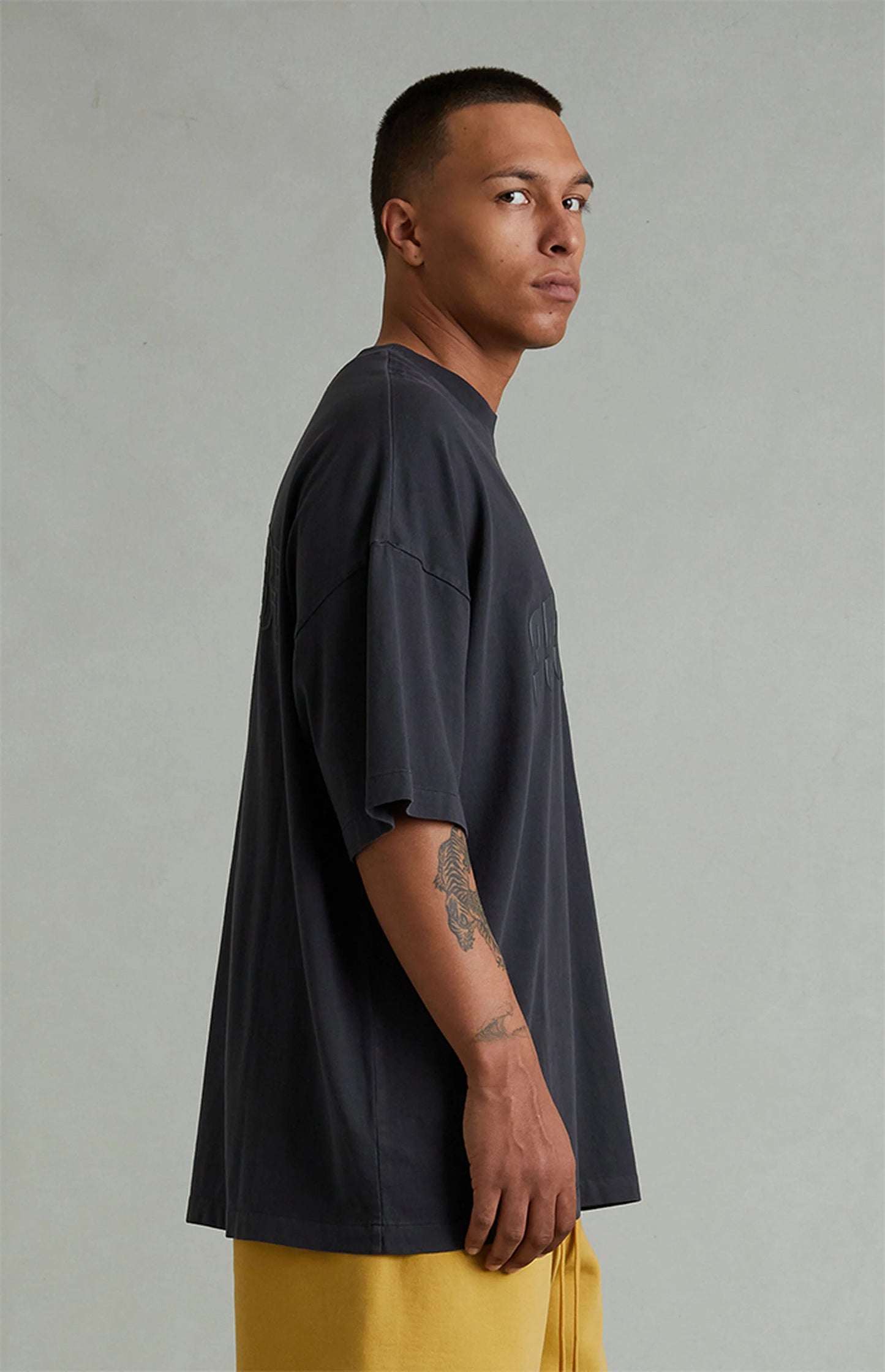 Fear of God ESSENTIALS-Tee