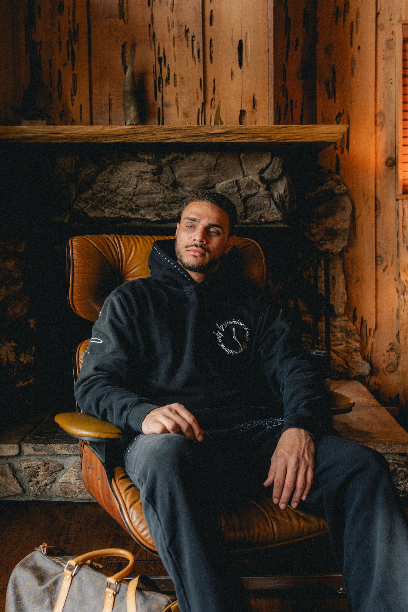 OBSIDIAN VINTAGE WASH HOODIE