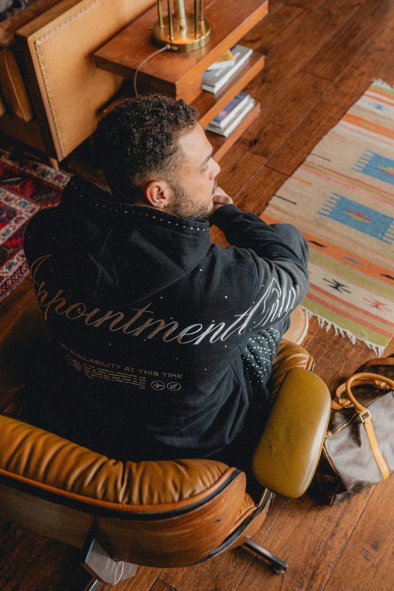 OBSIDIAN VINTAGE WASH HOODIE