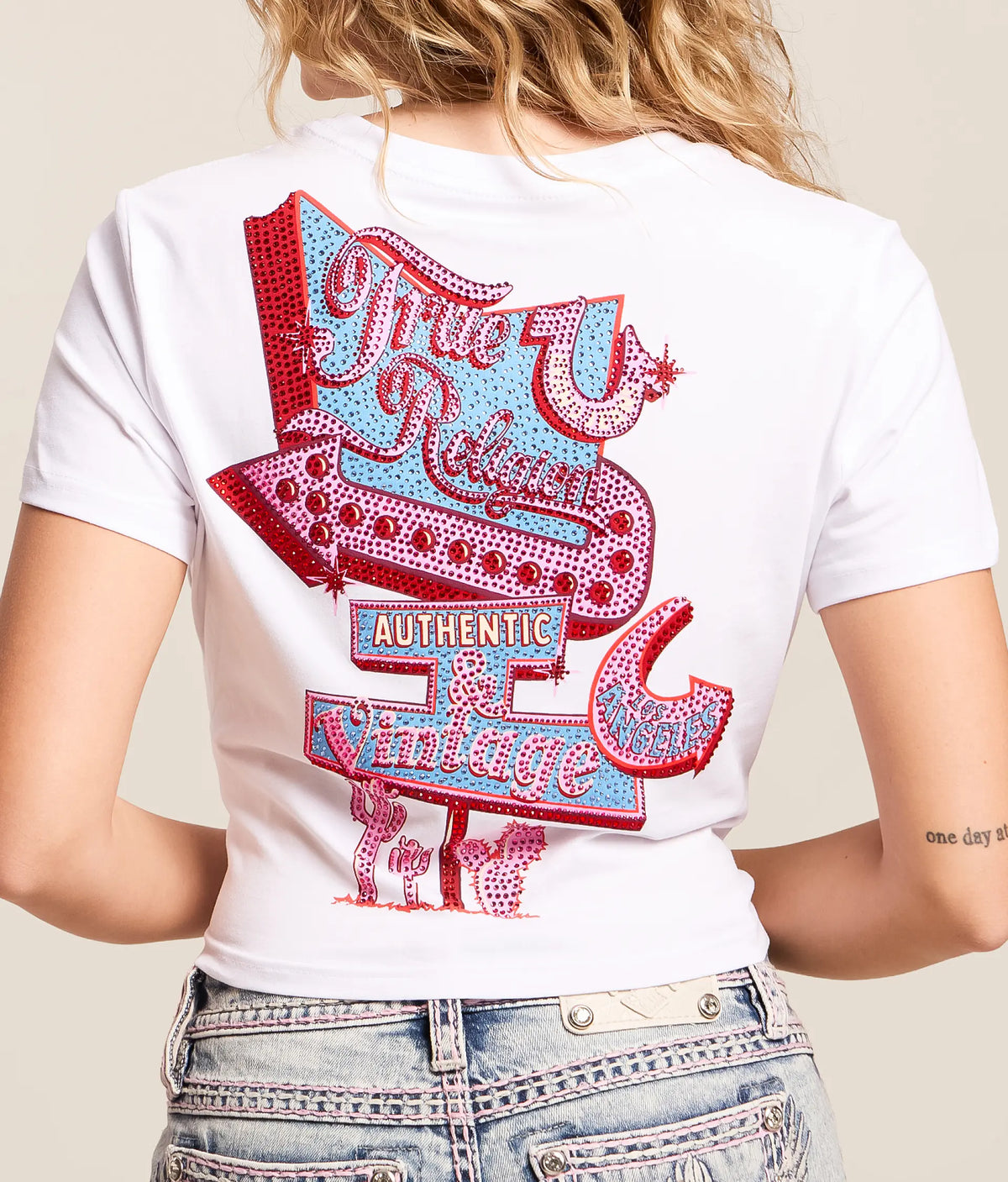 TRUE GIRL CLUB BABY TEE