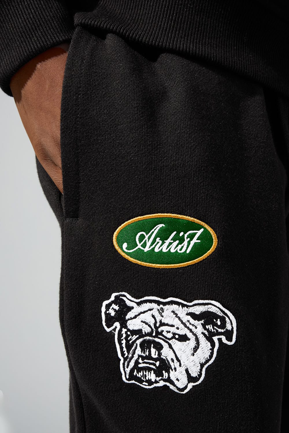 Atelier Loose Fit Sweatpants (Black)