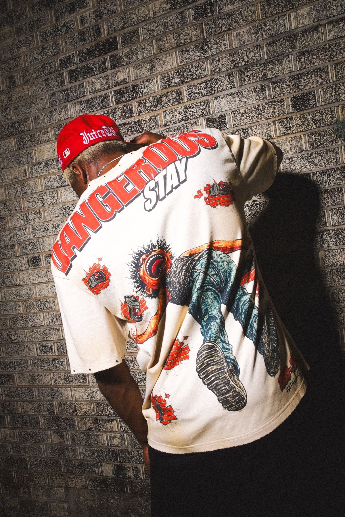 Stay Dangerous Tee - Cream