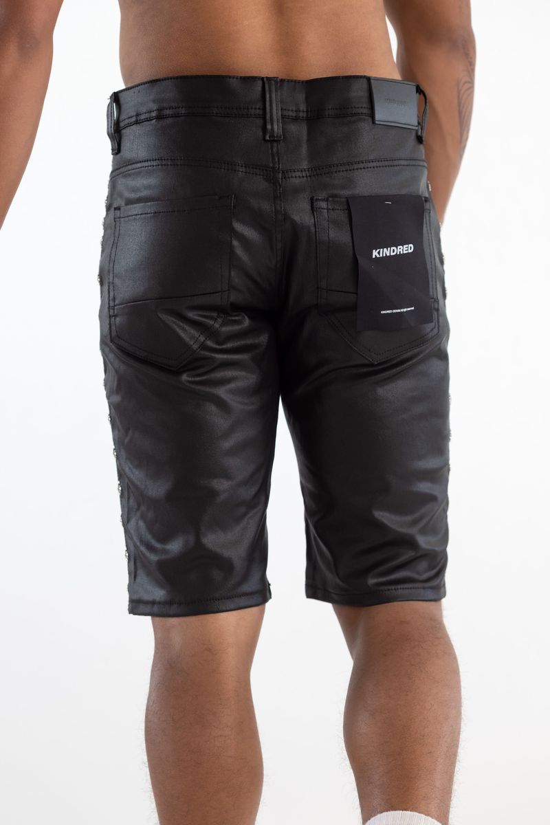 PREMIUM STUD SHORT