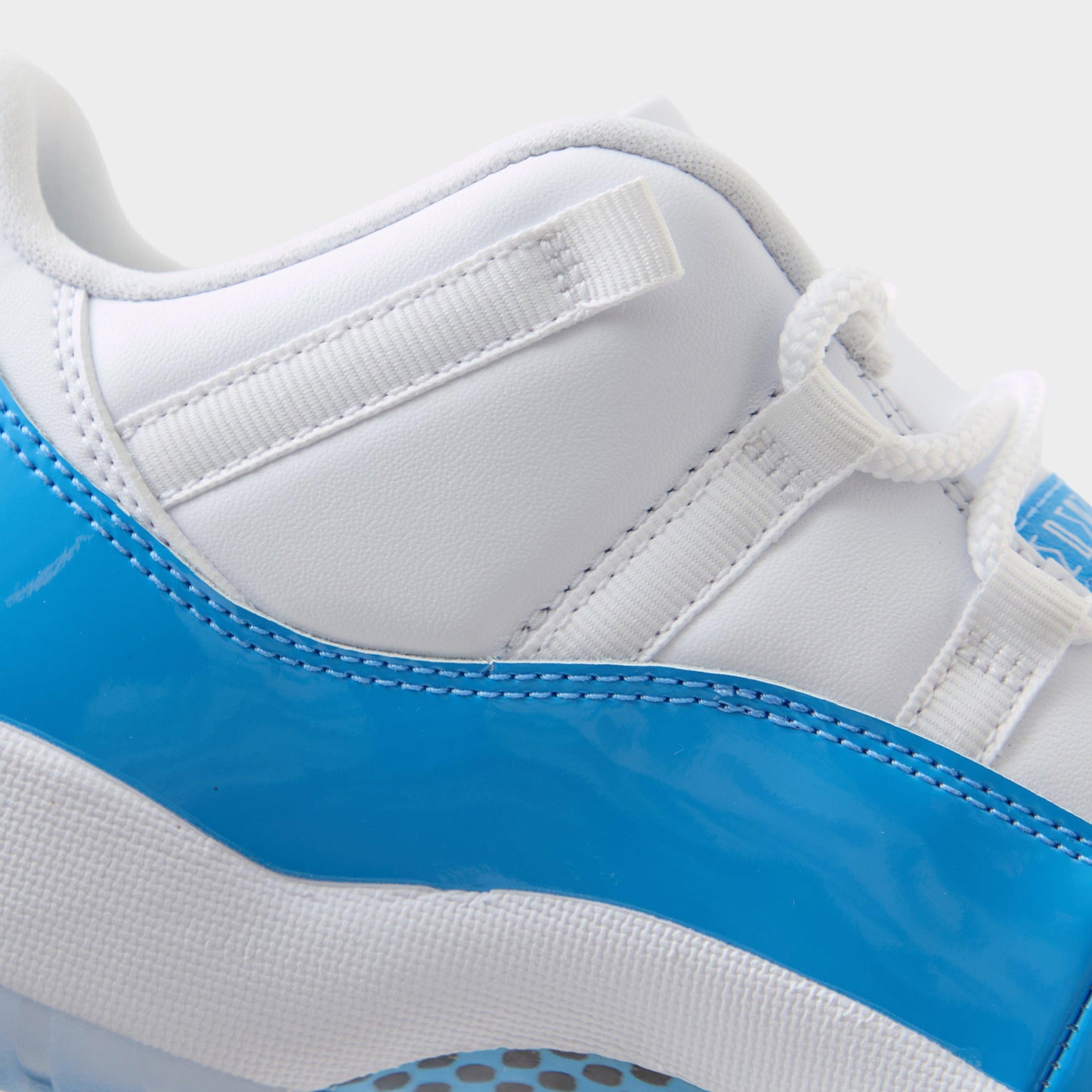 Air Jordan 11 Low “UNC”