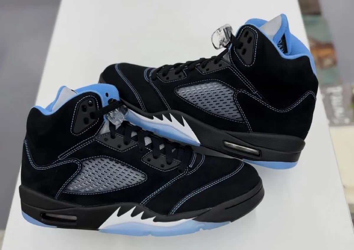 Air Jordan 5 “Black/University Blue”